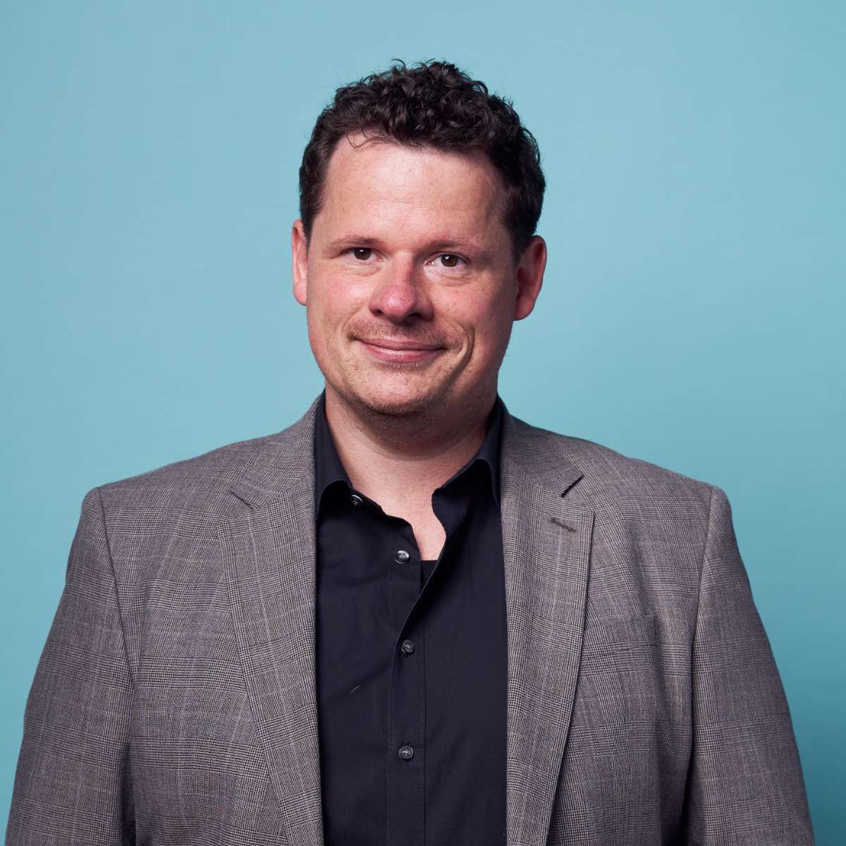 Felix_Böhmer_2.923 x 2.923 px Felix_Böhmer_2.923 x 2.923 px